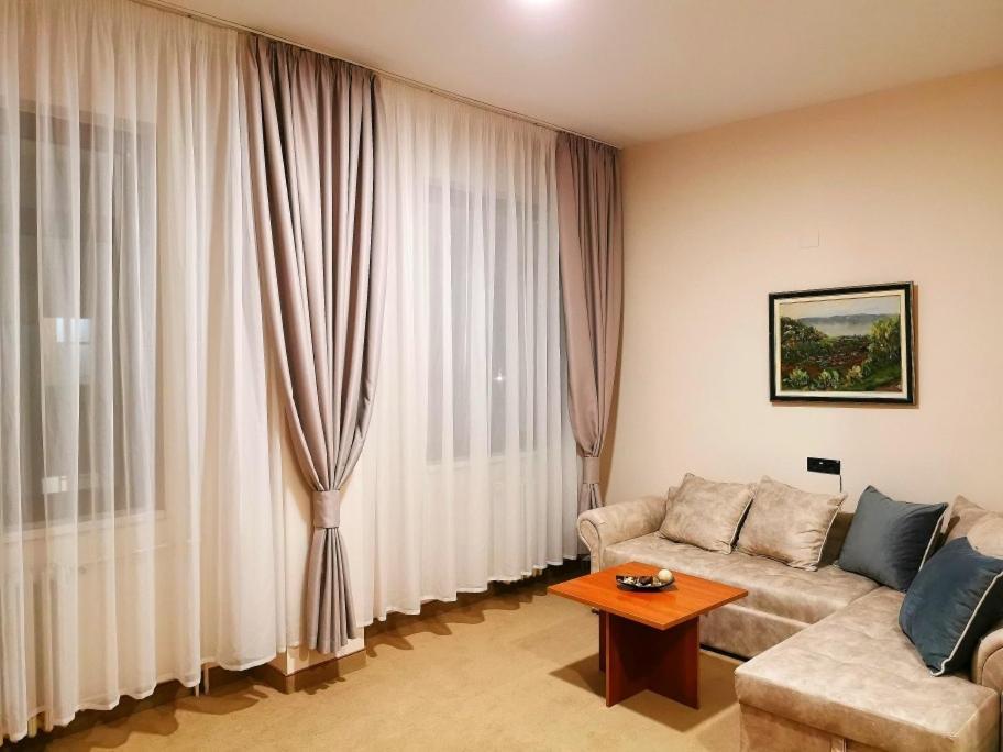 Hotel N Belgrad Dış mekan fotoğraf
