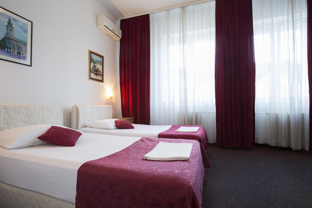 Hotel N Belgrad Dış mekan fotoğraf